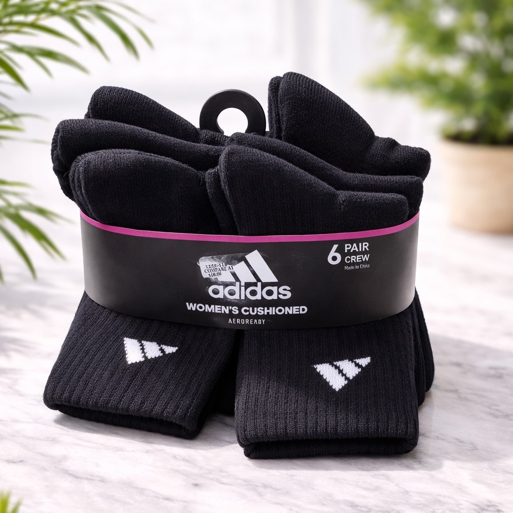 Adidas Women’s Crew Socks NEW!